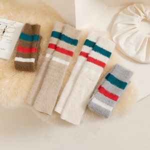 Jambières En Peluche Pour Femmes Fausse Fourrure Rayées Épaisses Chaussettes Lolita Japonaises Chaudes Hiver