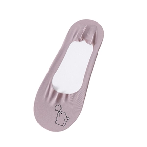 Ice silk low-cut invisible sock in lilac purple with a cute cartoon rabbit pattern