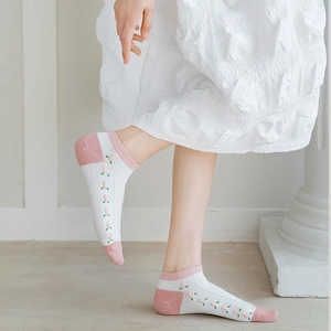 Pink and white cute cotton ankle socks with tulip embroidery for women in summer fashion