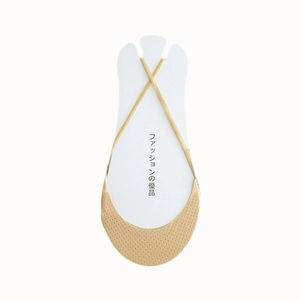 Women's invisible beige low cut socks with breathable mesh and elastic straps
