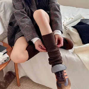 Jambières en tricot côtelé marron pour femmes chaussettes d'hiver épaisses et décontractées