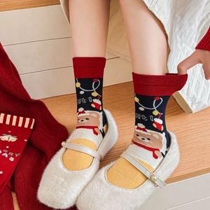 Cozy Christmas crew socks with cartoon bear and GIFT label for women winter fashion