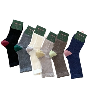 6 pairs of vintage wool-blend crew socks in striped colors with contrasting toes