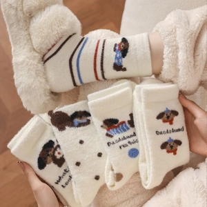 Damen Winter Verdickte Plüschfleece Socken Warm Weich Flauschig Dackel Hund Bestickt Gepunktet Gestreift Heimstrumpf