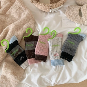 5 pairs of color-block wool socks for women with cozy speckled yarn in mid-calf style