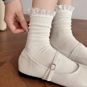 Women Combed Cotton Mid-Calf Socks With Lace Ruffle Edge Ribbed Knit Sweet Lolita Style Retro Casual Breathable