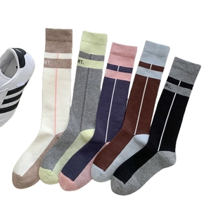 Pack de cinq paires de chaussettes de sport en coton côtelé à haute élasticité