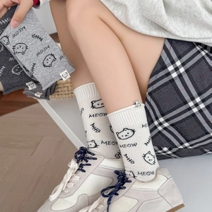 Cute cartoon cat patterned mid-calf cotton socks in white and grey sets for women