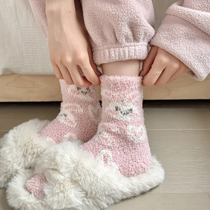 Chaussettes thermiques en polaire corail rose avec motif chat et texture pelucheuse