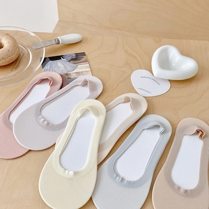Set of five breathable mesh low-cut invisible socks in pastel colors for summer