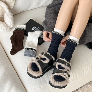 Calze vintage in lana lavorata a maglia con pizzo floreale per donna in inverno
