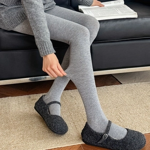 High elasticity grey ribbed wool leggings for winter with vertical stripe slim fit design