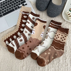 Chaussettes En Coton Pour Femmes Ours Dessin Animé Noeud Papillon Coeur Marron Rétro Jacquard Souple