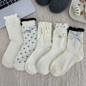 Chaussettes Mi-Mollet Femmes Coton Tricot Künstliche Perle Noeud Ruban Dentelle Bordure Doux Kawaii Style Lolita Respirant Mode
