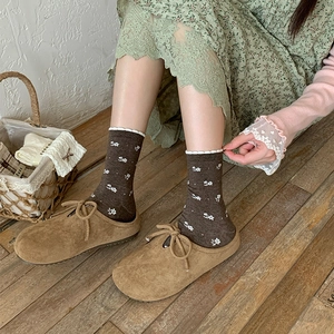 Floral crew socks for women with vintage brown pattern and ruffled cuffs in forest style