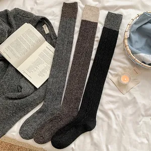 Damen Überknie Strickstrümpfe Dick Warm Kontrastfarben Gerippt Oberschenkelhoch Retro Winter Socken