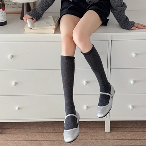 Dark gray knitted calf socks in Japanese style paired with silver Mary Jane shoes