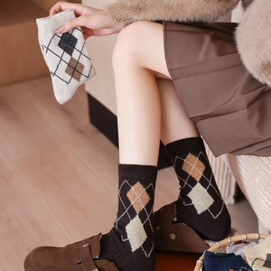 Thick wool argyle mid-calf socks for women in vintage British style and warm tones