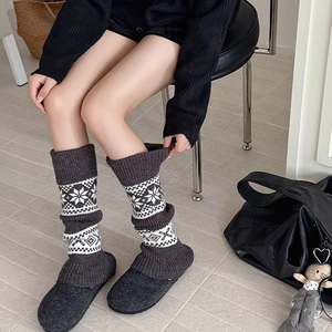 Fair Isle pattern knitted leg warmers in dark grey wool for winter styling