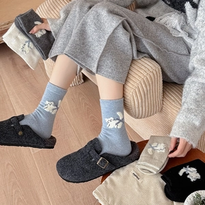 Cute cartoon cat embroidery socks in five colors including light blue and white