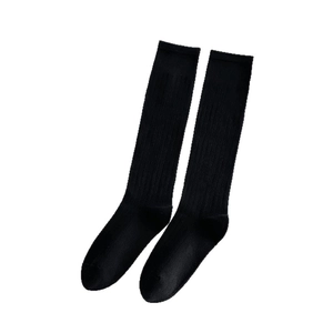 Chaussettes montantes noires classiques en coton côtelé pour femmes de style écolière