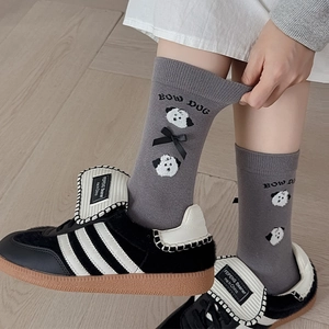 Cute gray puppy embroidery crew socks with bow design for women autumn outfit