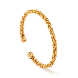 Détail du bracelet torsadé plaqué or 18 carats avec embouts sphériques lisses