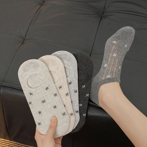 Women's thin breathable boat socks with bow patterns and anti-slip silicone heels