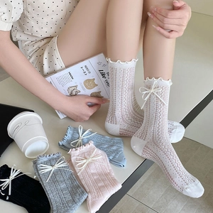 Chaussettes en résille pour femmes avec volants élégants, perles et nœuds