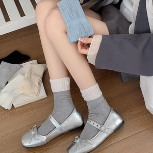 Chaussettes femme en maille respirante de style japonais en plusieurs coloris doux
