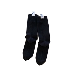 Classic black ribbed cotton crew socks with minimalist fashion letter tags for women