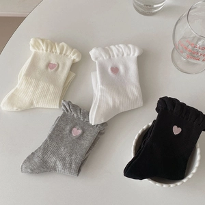 Women Cotton Crew Socks Sweet Heart Embroidery Ruffle Lettuce Edge Breathable Ribbed Japanese Style