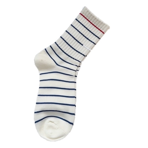Casual white crew socks with navy blue stripes and red heart embroidery detailing