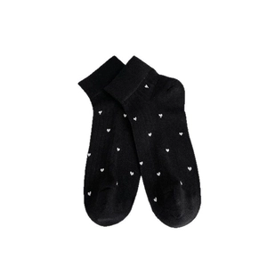 Breathable cotton ankle socks for women in black with white heart pattern