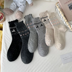 Women Thick Wool Slouch Socks Sweet Winter Warm Knit Socks With Reindeer Heart Bow Pattern Nordic For Christmas Gift
