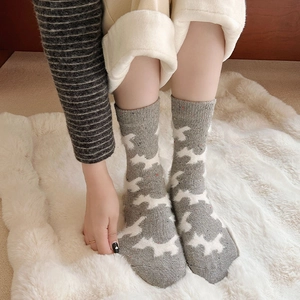 Japanese style wool blend socks with cute dog bow tie and soft cloud pattern