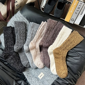 Chaussettes Plissées en Laine Rétro Japonais pour Femmes Épaisses Chaudes en Tricot Torsadé Détail Pailleté Couleur Unie