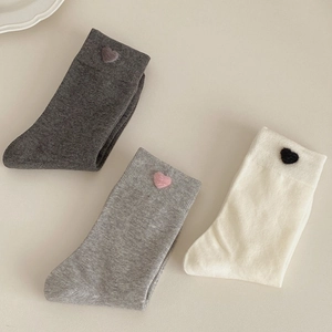 Detailed knit mid-calf socks with cute plush heart patches in grey and beige shades