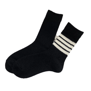 Japanese style black and white striped cotton mid-calf socks for autumn and winter warmth