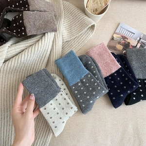Motif à pois et poignets côtelés sur chaussettes épaisses en laine en plusieurs coloris