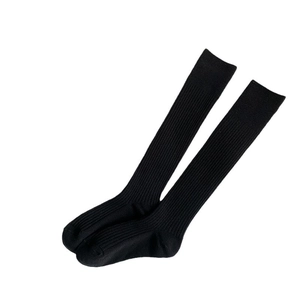 Women's warm thermal vertical ribbed knit long crew socks in solid black cotton