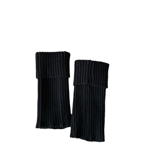 Black ribbed knit leg warmers with folded cuffs in JK style for women's winter fashion