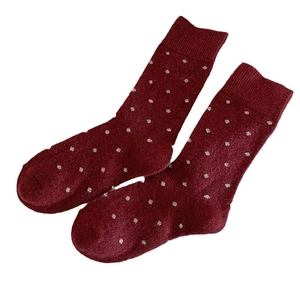 Retro burgundy wool socks with white star print and ribbed cuffs for winter