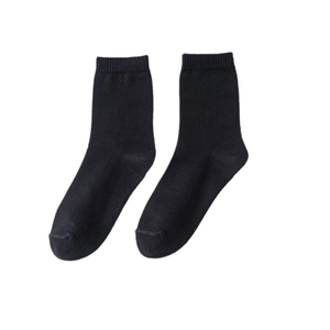 Men's solid black mid-calf cotton socks with elastic ribbed cuffs and breathable fabric
