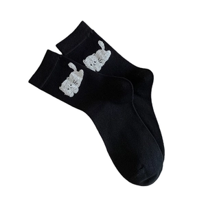 Chaussettes mi-hautes noires en coton de style japonais avec broderie chat blanc