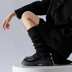 Vintage black knitted leg warmers with platform loafers for autumn and winter JK style