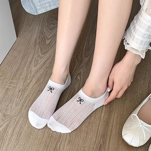 Women's white mesh low-cut socks with black bow embroidery and non-slip silicone