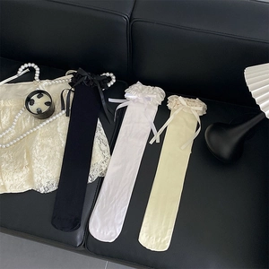 Chaussettes hautes style JK japonais avec dentelle et nœuds en noir, blanc et beige