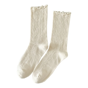 Chaussettes japonaises blanc crème à volants pour femmes avec tricot ajouré pointelle