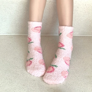 Chaussettes thermiques en polaire corail rose à motifs de pêches pour femmes à la maison